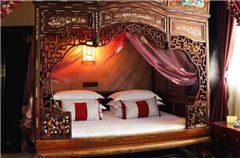 Executive Traditional bed Room