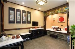 Respect Traditional Adobe Kang Room