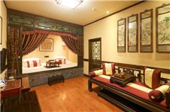 Grand Shopkeeper Courtyard Suite