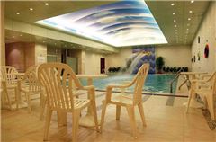 Indoor swimming pool