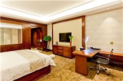Business Queen Room