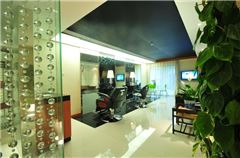 Fitness and entertainment facilities