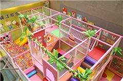 Parco giochi per bambini / miniclub