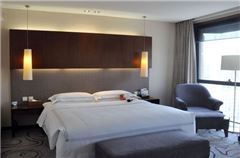 Business Room