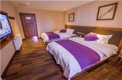 Greenfield Standard Room