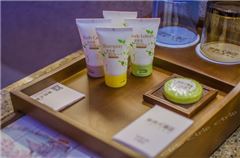 Chinese tea Queen Room
