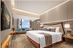 Zhenxiang Queen Room