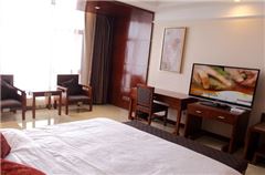 Deluxe Panoramic Queen Room