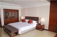 Deluxe Panoramic Queen Room