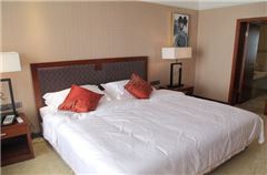 Deluxe  Viewing Suite A