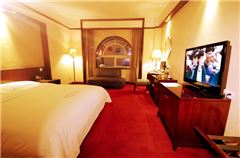 Executive Queen Room