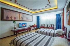 Courtyard Warm Deluxe Standard Room