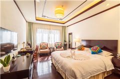 Queen Room