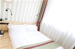 Tatami Room