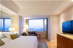 Executive Deluxe Suite