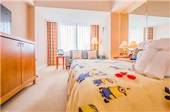Deluxe Family Suite