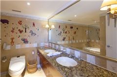Panoramic Family Suite