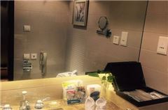 Business Standard Room