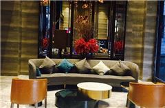 Lobby-Lounge