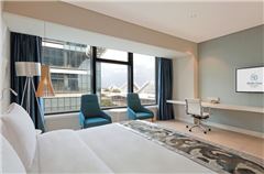 Executive Queen Room