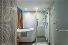 Apartment Suite