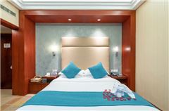 Lake-view Room