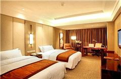 Crowne Plaza Club Room