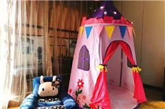 Happy Family Room