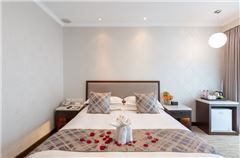 Business Extreme Queen Room
