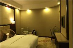 Superior Queen Room