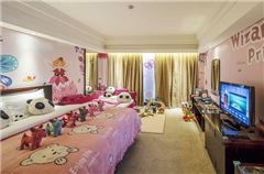 Demon Princess Family Room