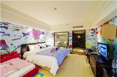 Fabulous Sea Family Room
