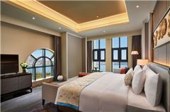 Deluxe Sea-view Suite