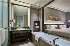 Deluxe Ocean-view Twin Room