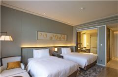 Deluxe Ocean-view Twin Room