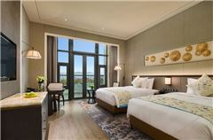 Executive Deluxe Ocean-view Twin Room