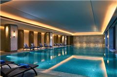 Indoor swimming pool