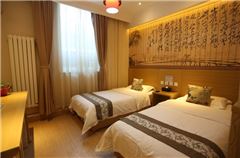 Hutong Autumn Twin Room