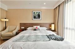 River-view Queen Room