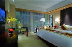 Executive Queen Room