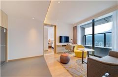 2-bedroom Mountain-view Room