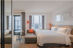 2-bedroom Multi-level Apartment