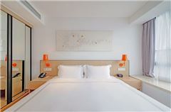 2-bedroom Mountain-view Room