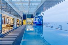 Piscina all'aperto