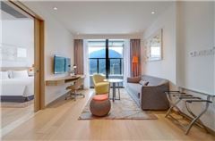 2-bedroom Mountain-view Room