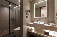 Light Standard Room