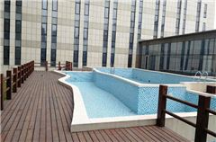 Outdoor swimming pool
