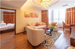 Boutique Family Suite 2-bedroom and 1-living room
