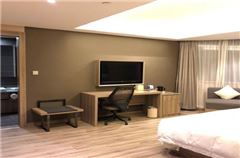 Executive Queen Room