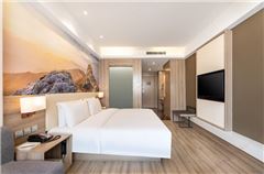 Executive Queen Room
